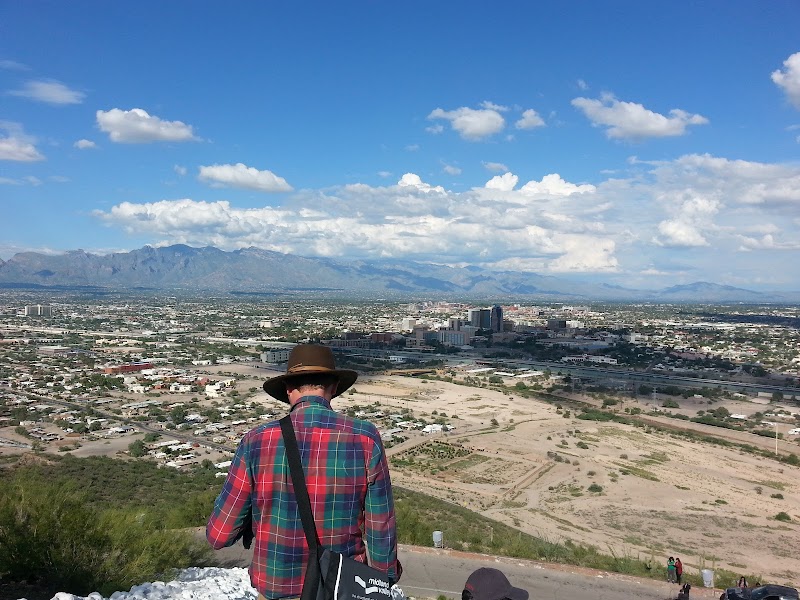 Photo of The University of Arizona: Department of Geosciences