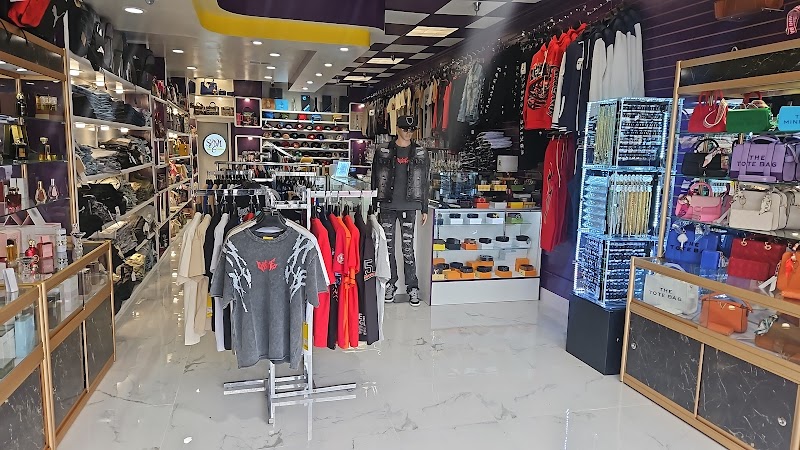 S&M GIFT and Clothing photo 4