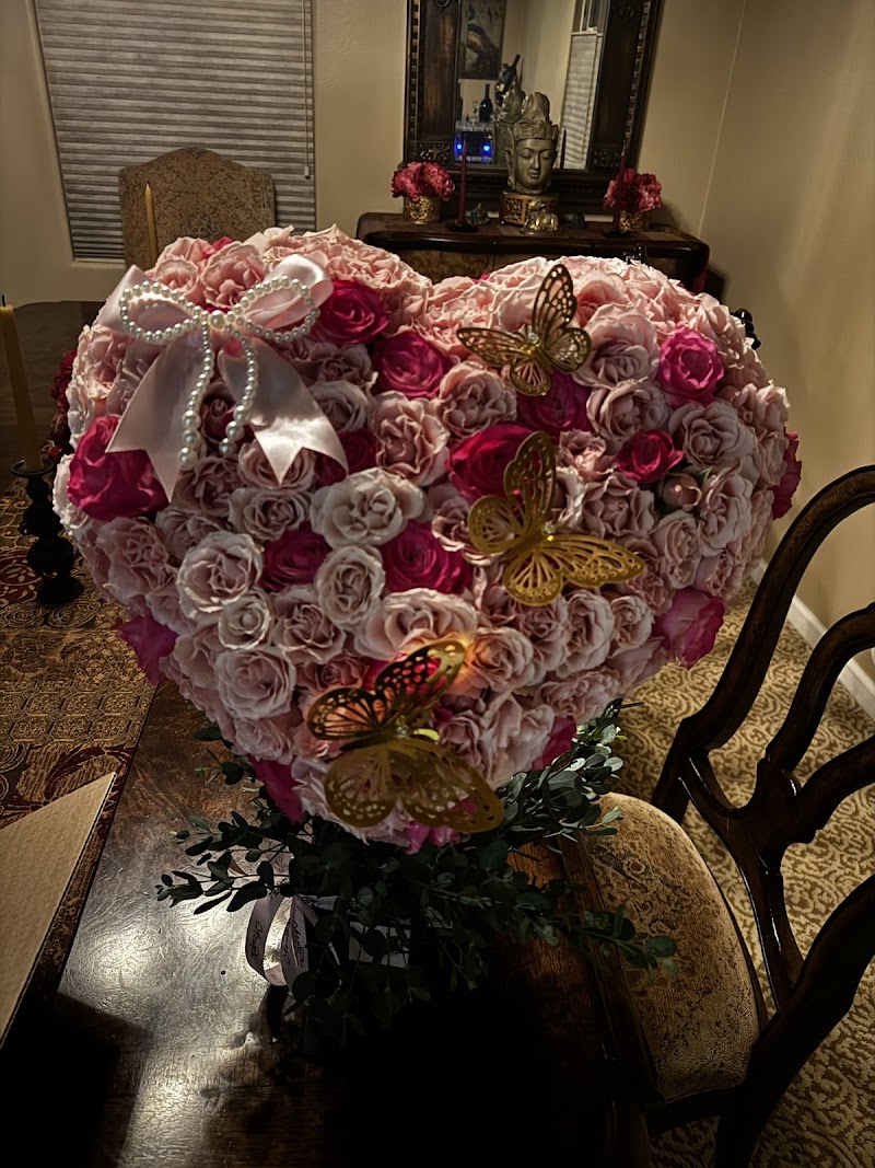 Photo of AzuThi Floral Designs