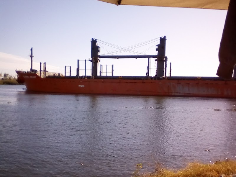 Eight Mile Road Ferry (Private) photo 2