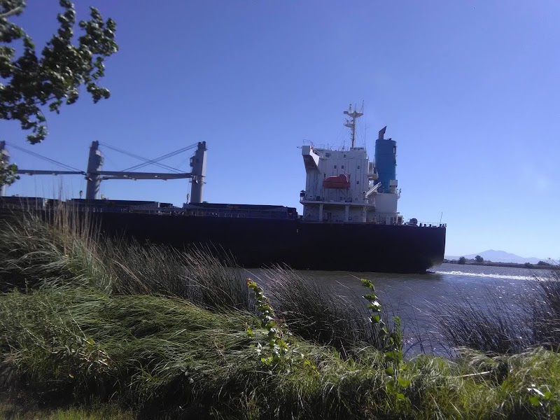 Eight Mile Road Ferry (Private) photo 3