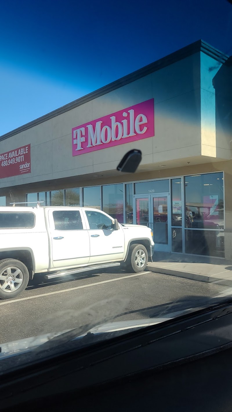 T-Mobile Authorized Retailer photo 4
