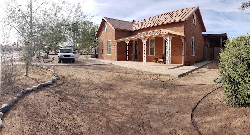 Historic Home 1889 - "C.D. Henry House" photo 3