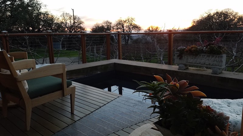 Meteor Vineyard photo 3