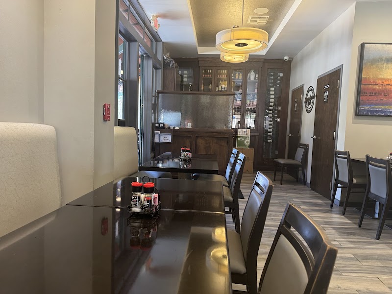 Amerikanos Grille photo 4