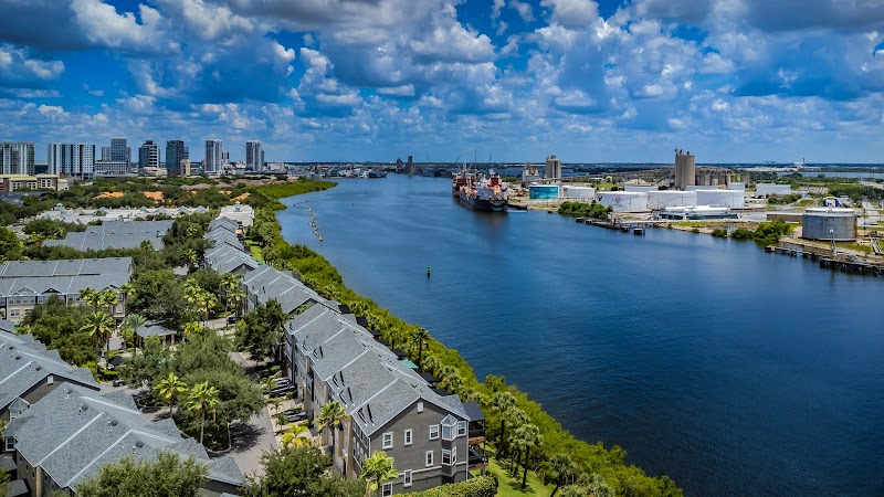 Eddie Collazo at RE/MAX Realty Unlimited | Realtor photo 2