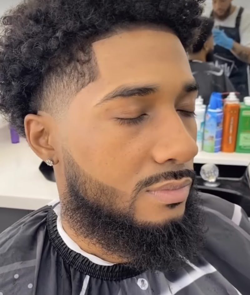HIMC Barber Studio photo 2