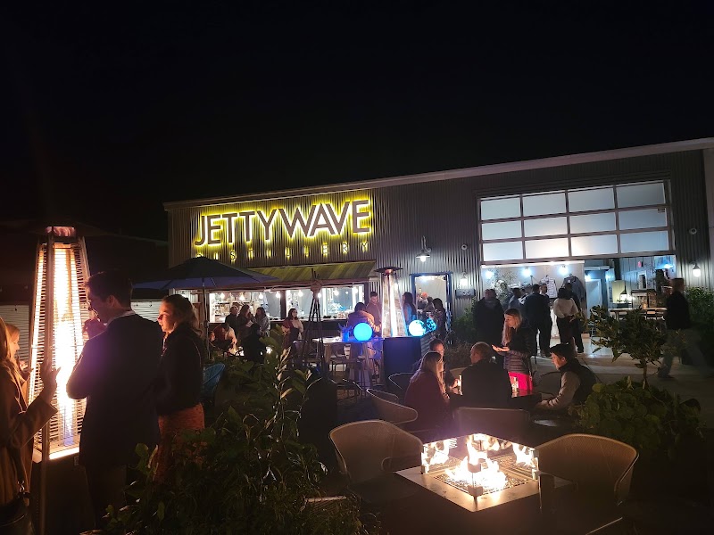 The Swell Lounge @ Jettywave Distillery photo 5