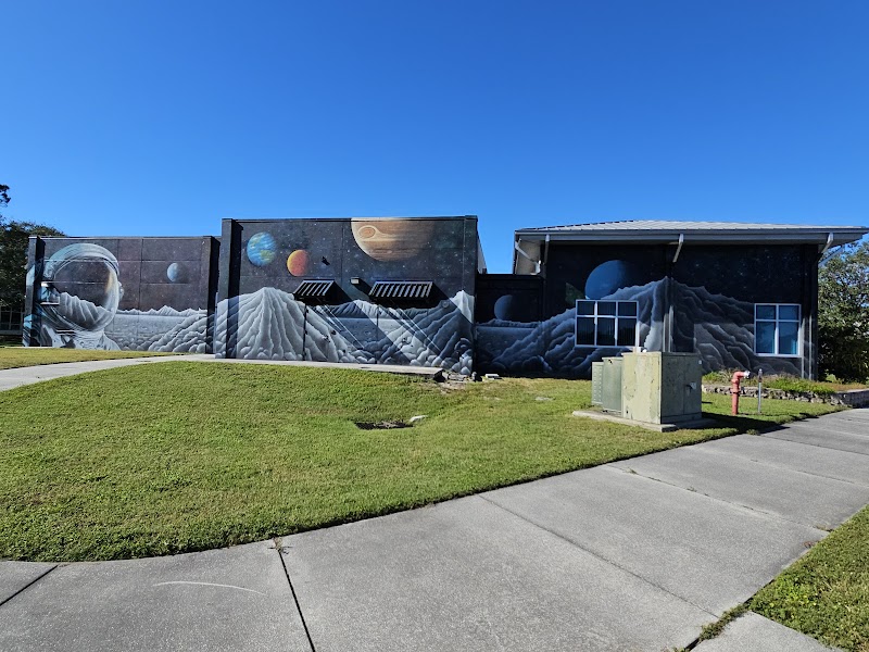 Photo of Astronaut Mural