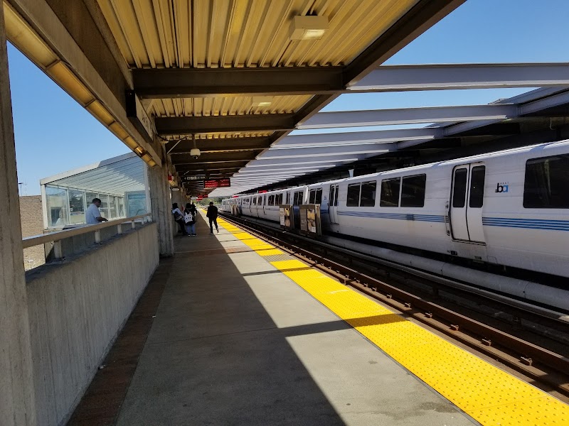 Photo of Daly City BART Station