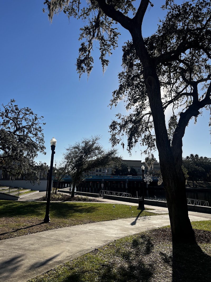 Main St Bridge photo 2