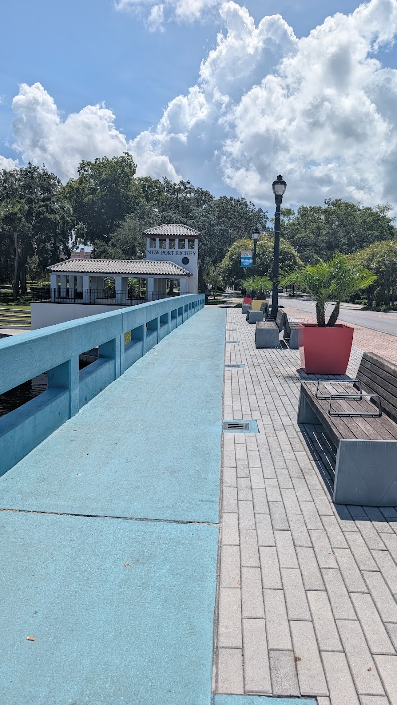 Main St Bridge photo 4