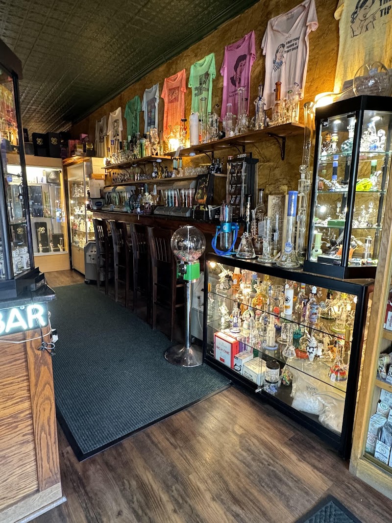 Saratoga Hookah Lounge and Smoke Shop photo 4