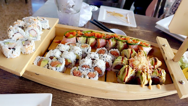 Sekushi at the Plaza photo 3