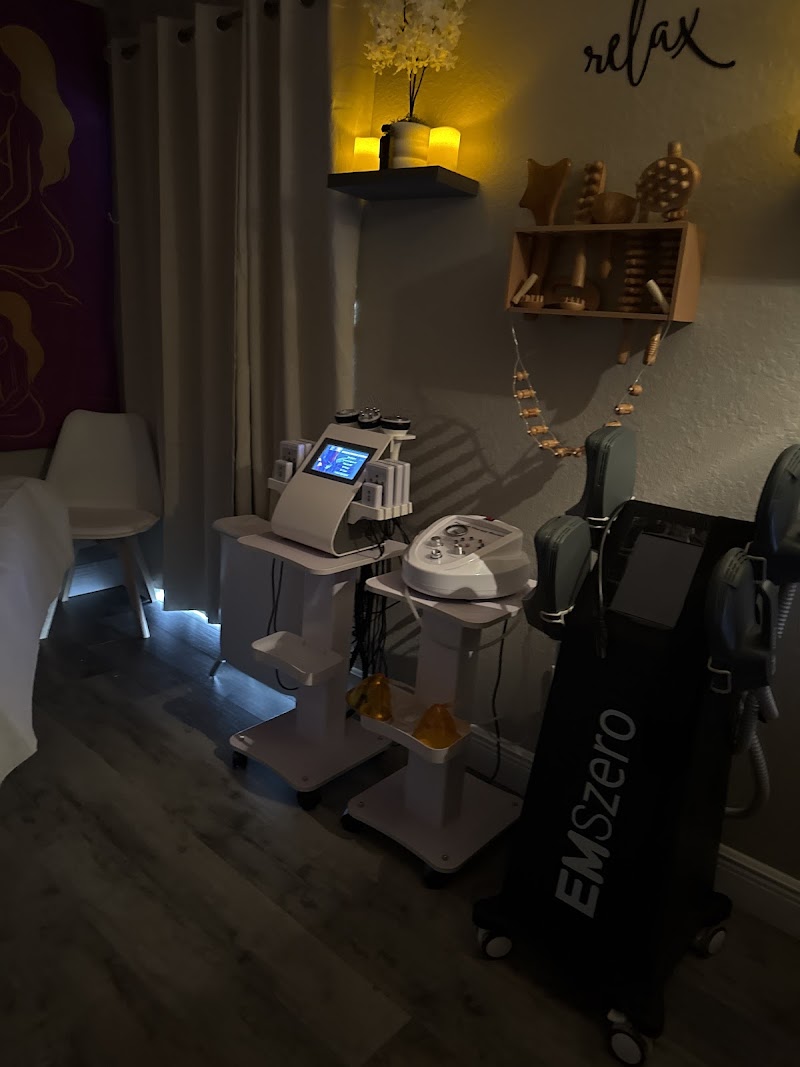 Marilyn Mobile Massage & Spa | Post-op Recovery Specialist photo 4