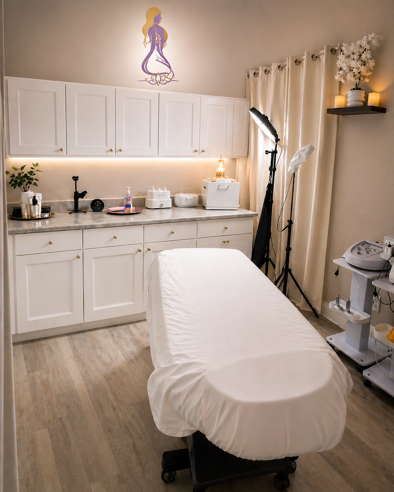 Photo of Marilyn Mobile Massage & Spa | Post-op Recovery Specialist