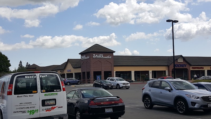 Zales Outlet photo 3