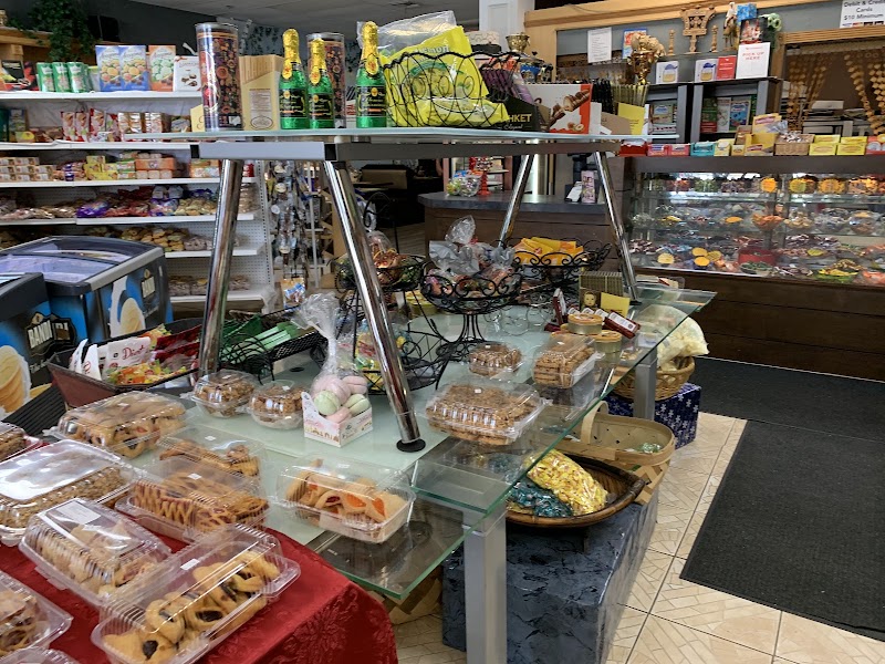 Lacomka Bakery & Russian Store - Orlando FL photo 4