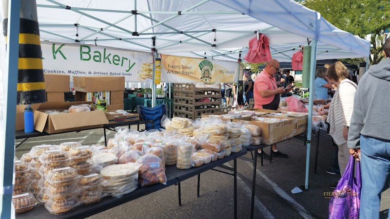 Momma's Organic Market (Get Local AZ Farmers Markets) photo 4