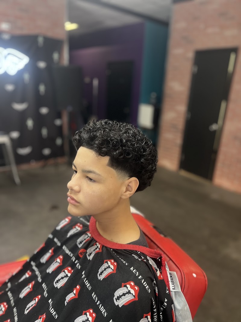 Ken Fades photo 2