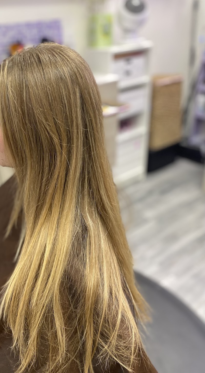 Blooming Roots Salon photo 5