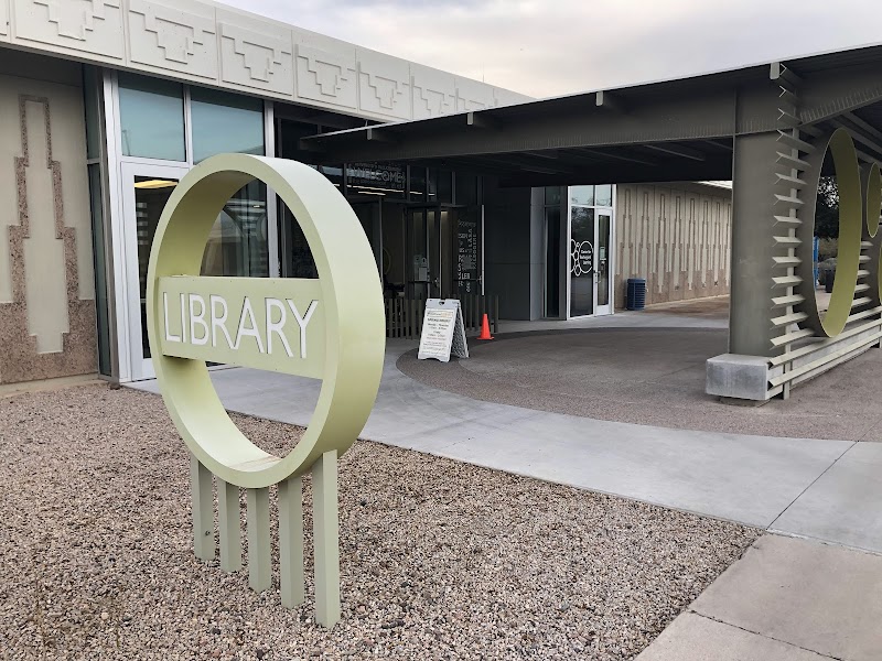 Photo of Scottsdale Community College Library