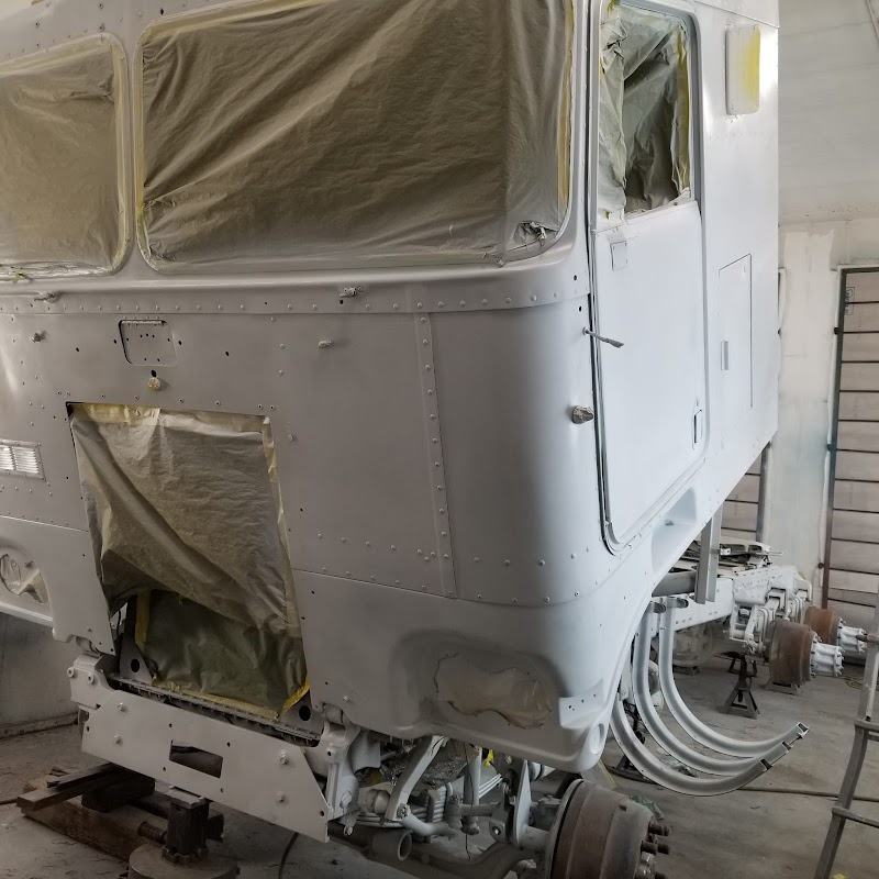 Universal Body Shop photo 3