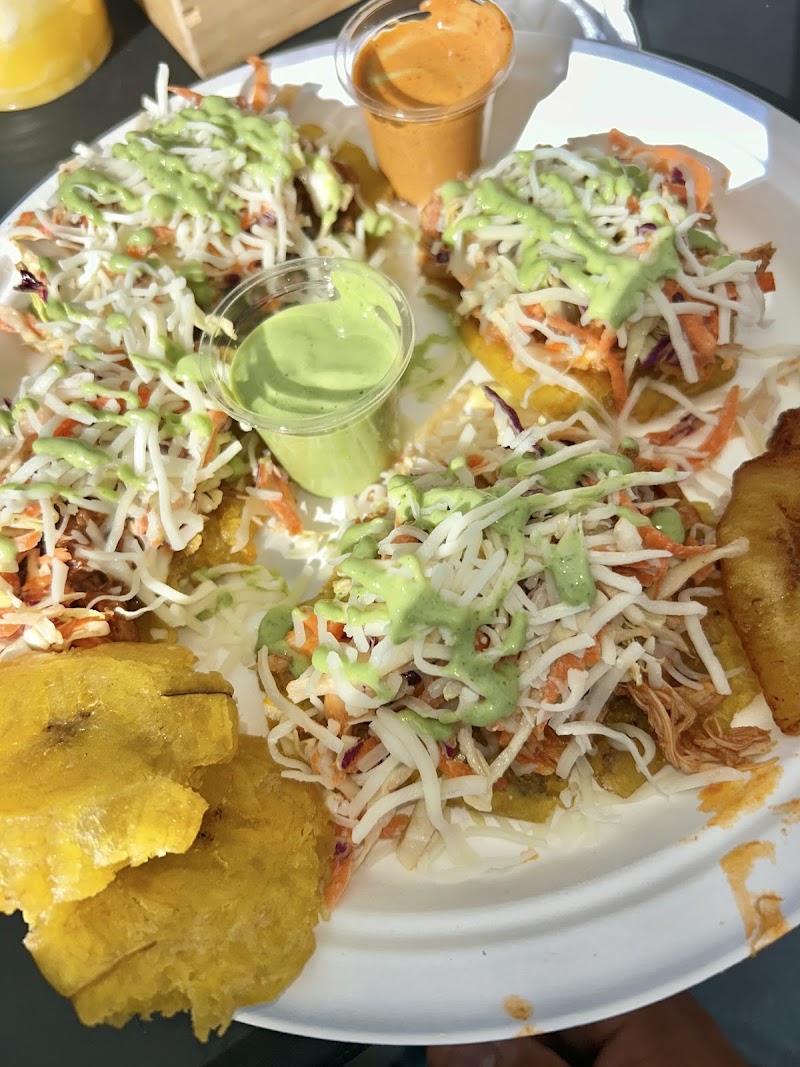 Cali Caracas Venezuelan food photo 3