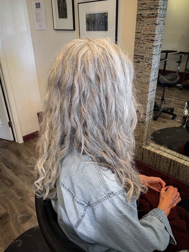 Plum Salon photo 5