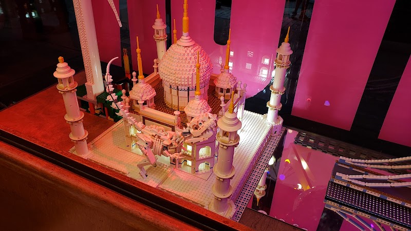 Henry's Candy Co. photo 4