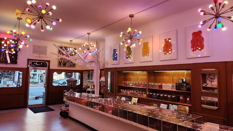 Henry's Candy Co. photo 3