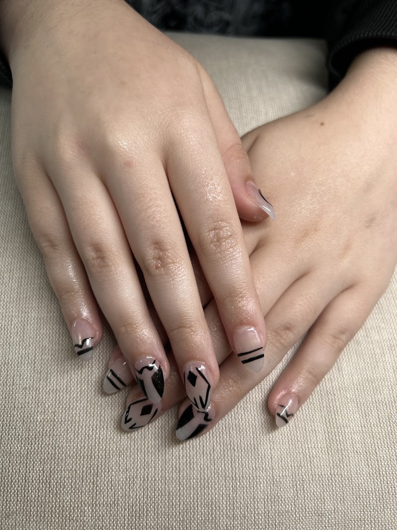 HP Nails Spa photo 4
