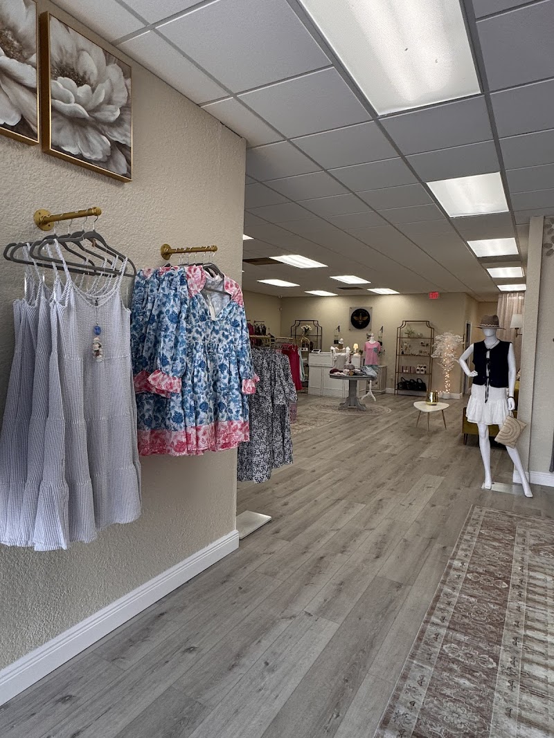 The Curious Bee Boutique photo 5