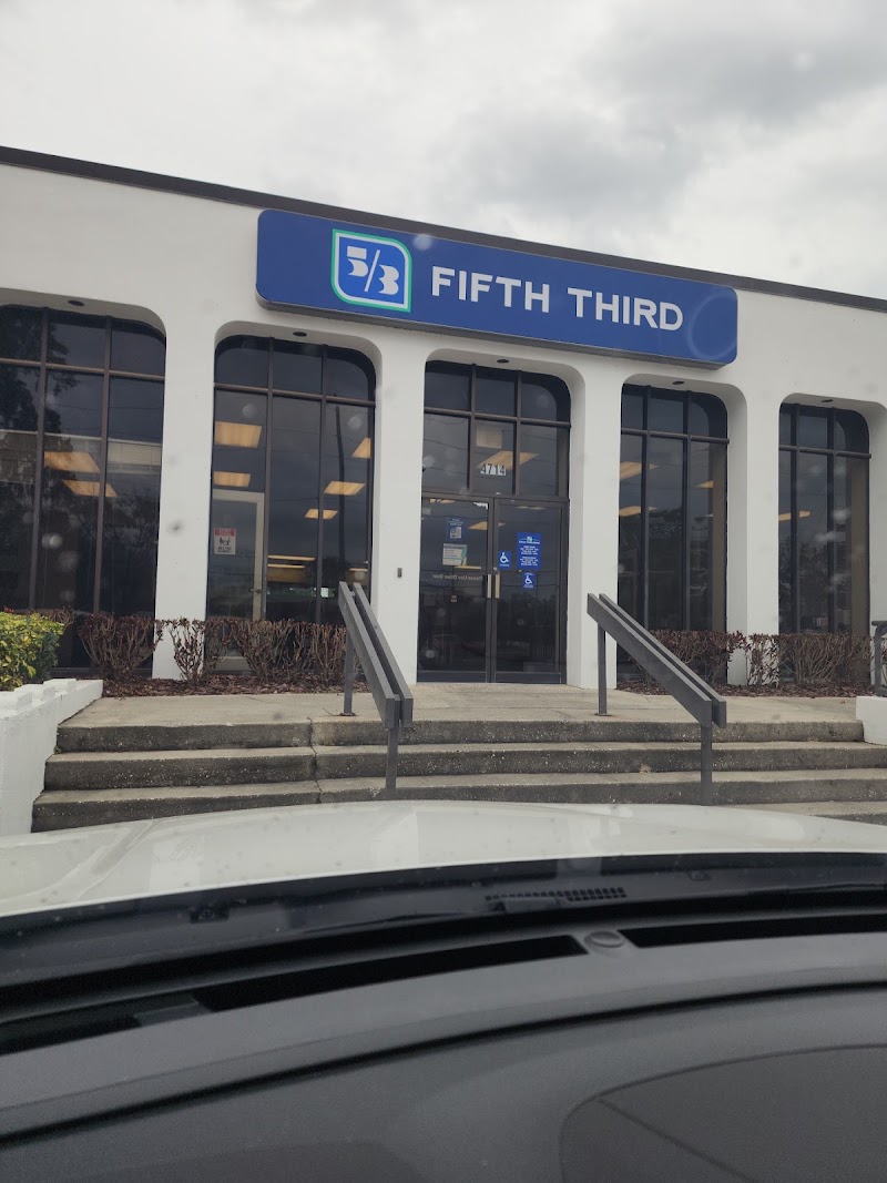 Fifth Third Bank & ATM photo 2