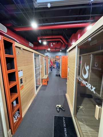 HOTWORX - Belmont, CA - El Camino Real photo 5