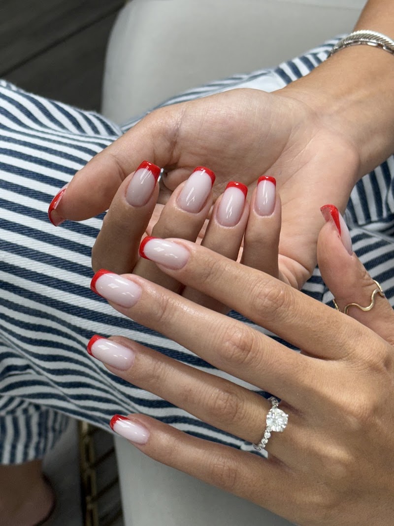 Russian Manicure & Dry Pedicure photo 4