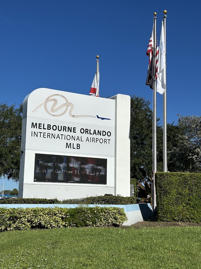 Melbourne Orlando International Airport photo 4