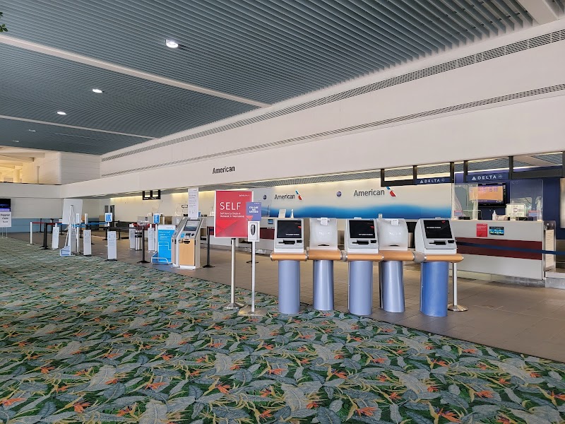 Melbourne Orlando International Airport photo 2
