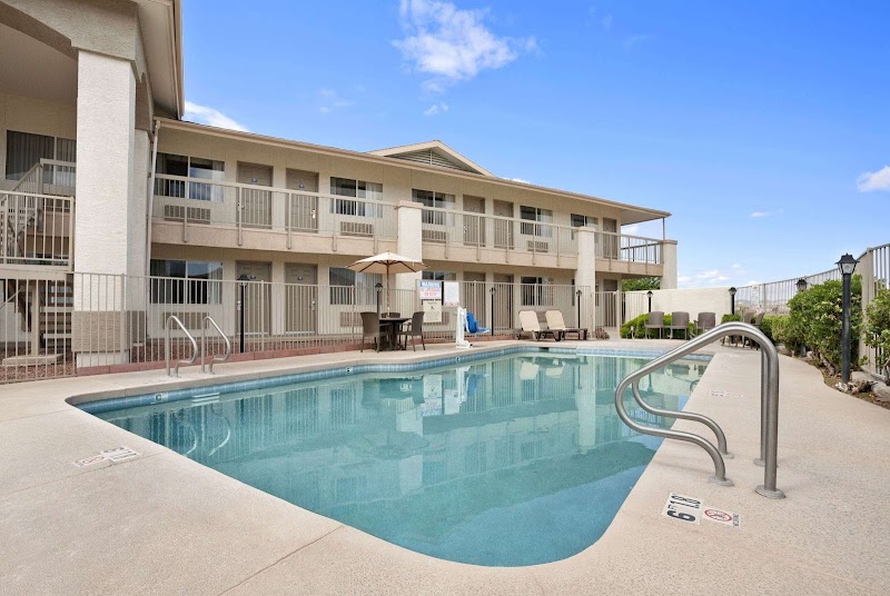Photo of Days Inn by Wyndham Globe