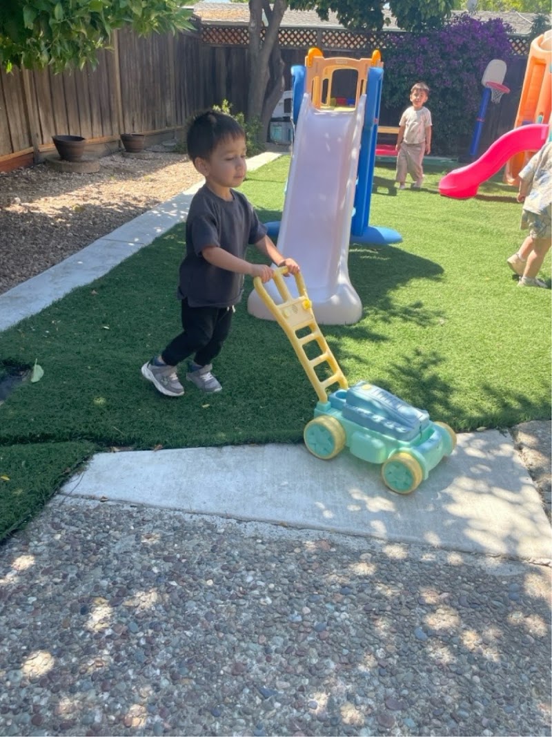 Bright Stars Learning Daycare. photo 5