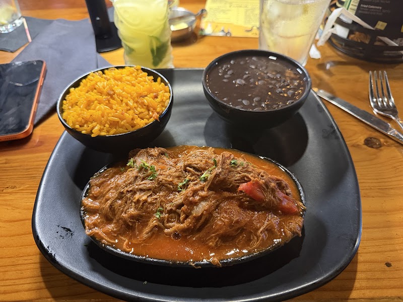 Cubans Be Like Restaurant photo 3