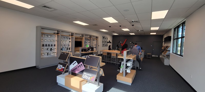 Verizon photo 4