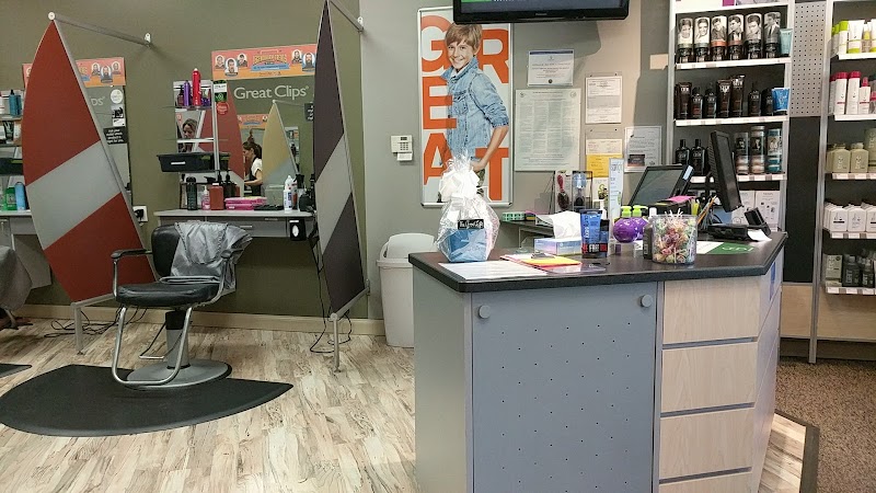 Great Clips photo 4