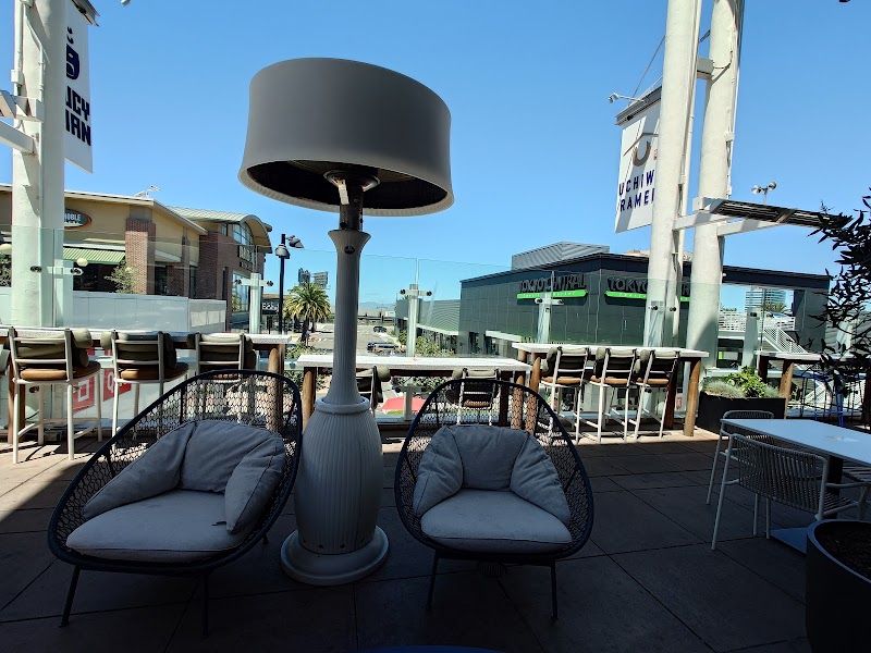 Bay Street Emeryville photo 3