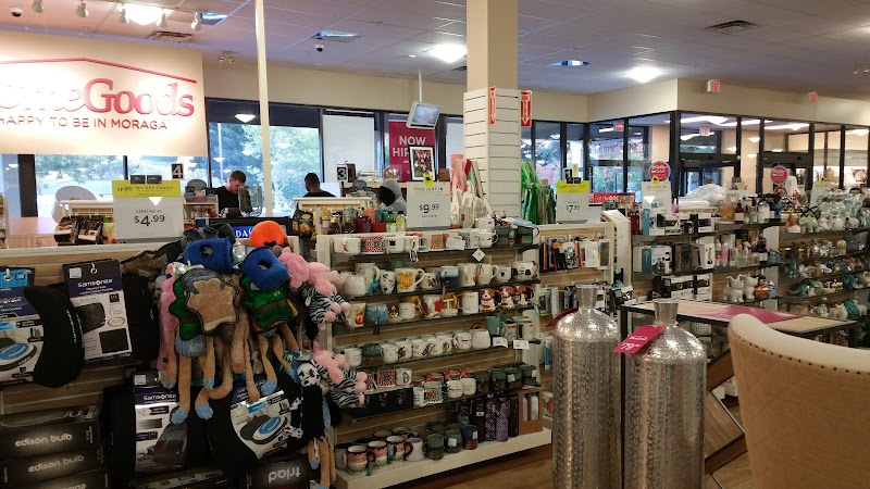 HomeGoods photo 3