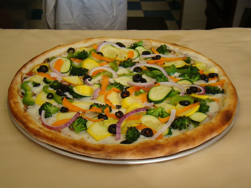 La val's pizza photo 5