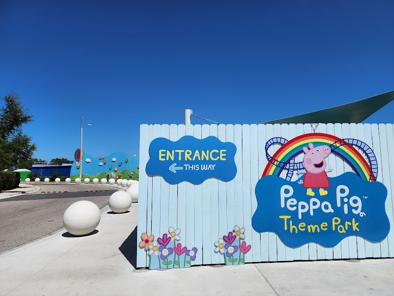 PEPPA PIG Theme Park Florida photo 3