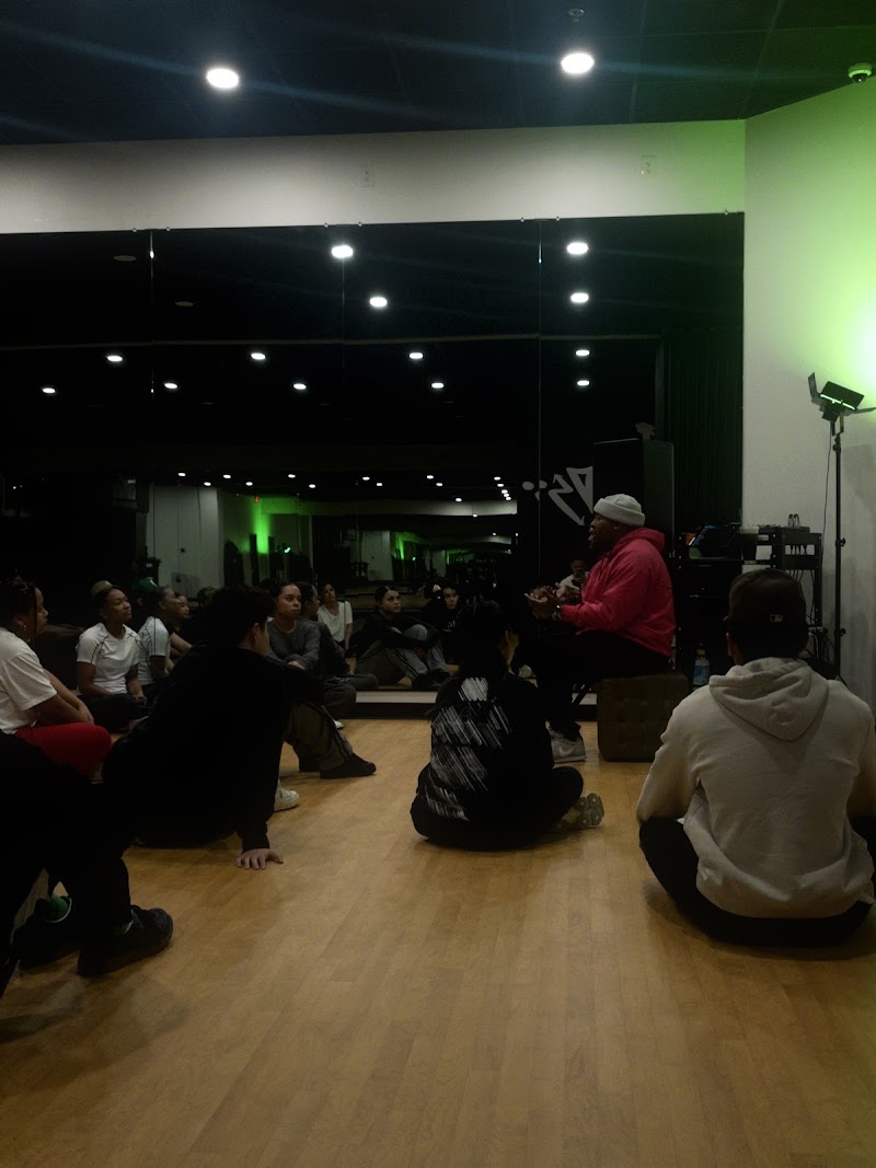 LGNDS Dance Studios & Events Center photo 4