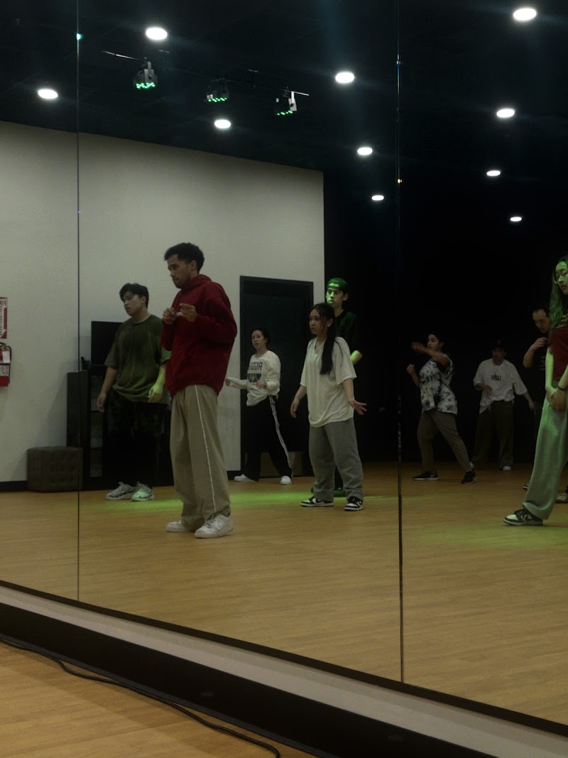LGNDS Dance Studios & Events Center photo 5