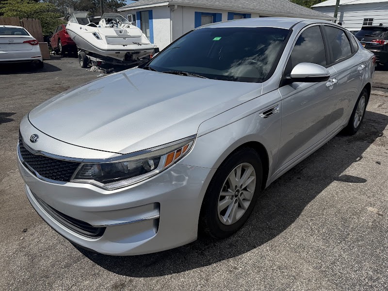 Kitana Car Rental photo 2